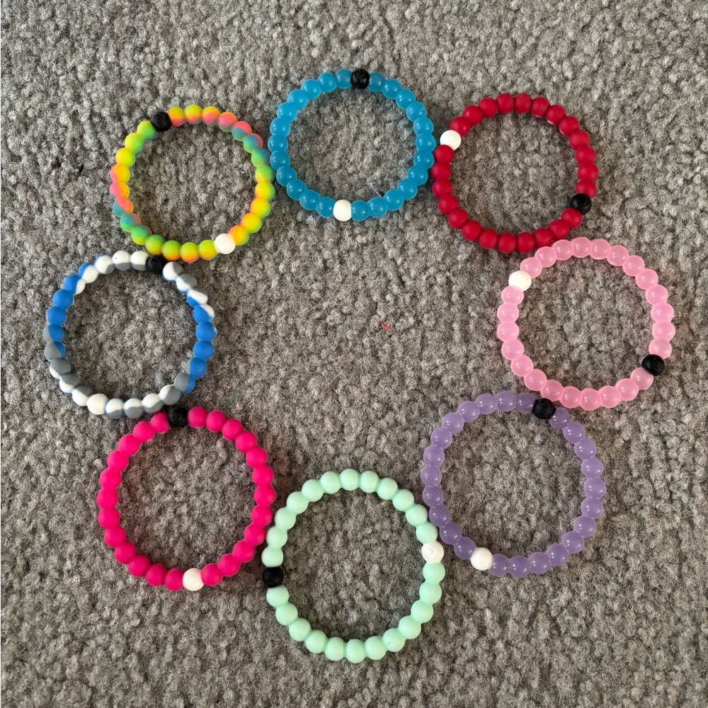 lokai bracelet set of 8 (preowned)